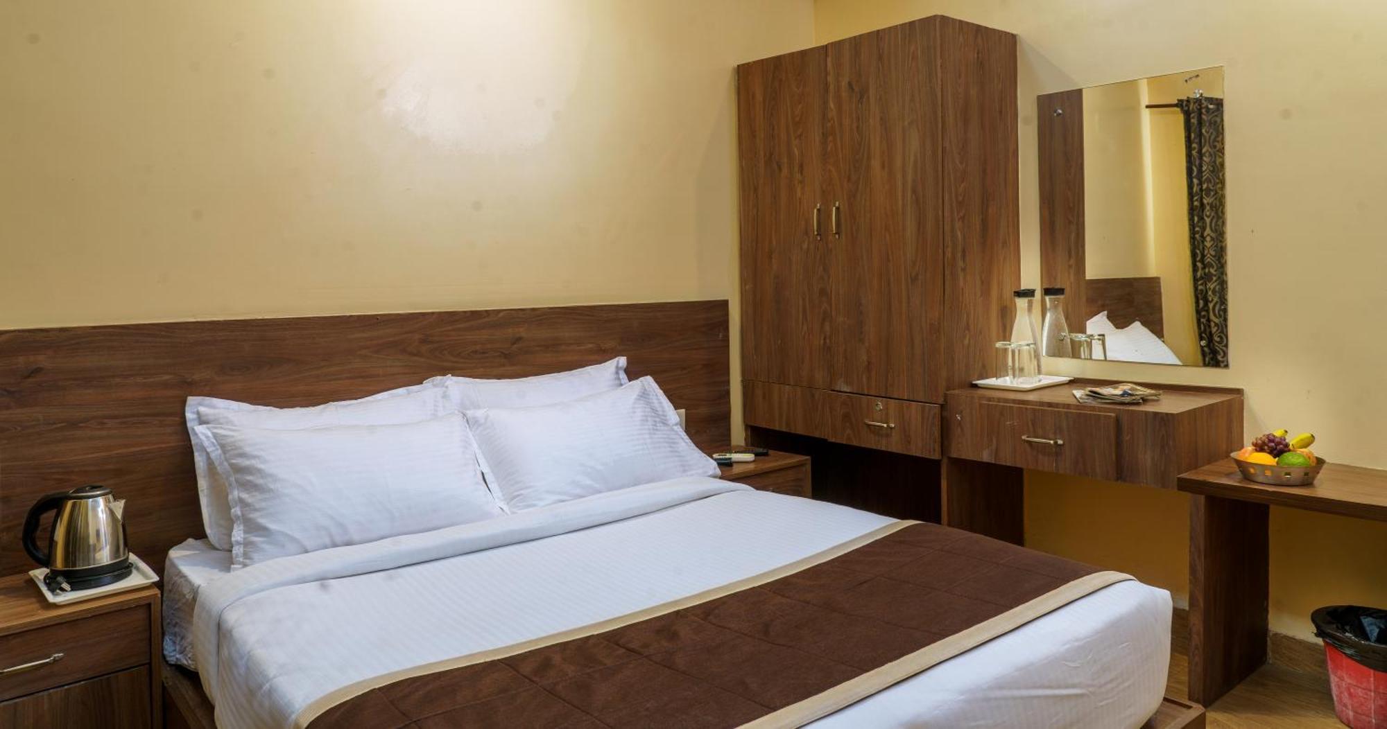 Wyt Hotels - Rameswaram Luaran gambar